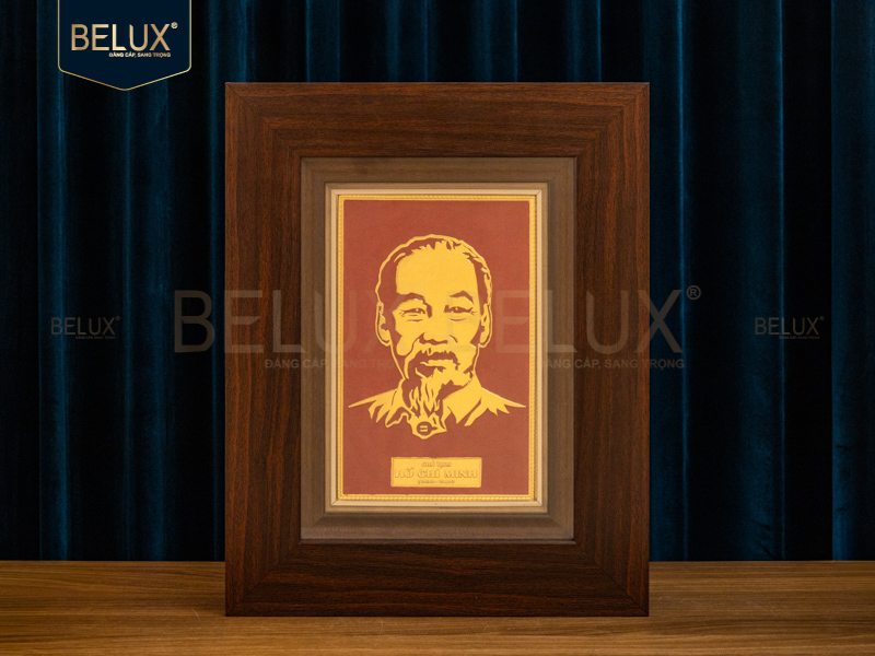 Tranh Bác Hồ mạ vàng 24k 48x38cm